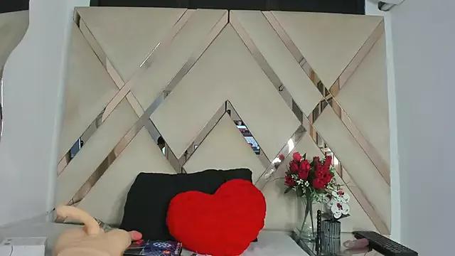 ninaht from StripChat
