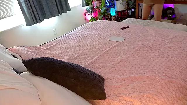 NinasNylonz from StripChat