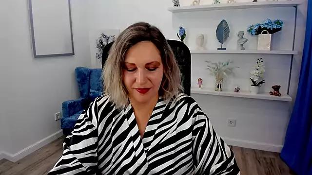 NinaStarle from StripChat