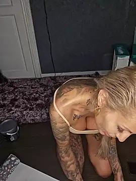 Ninasweden from StripChat