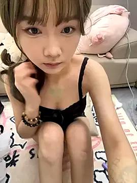 ninaya_x from StripChat is Freechat