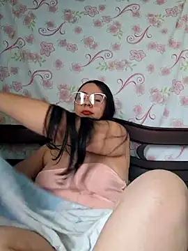 NINFO_SQUIRTT27 from StripChat