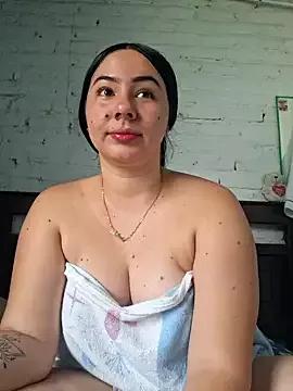 NINFO_SQUIRTT27 from StripChat