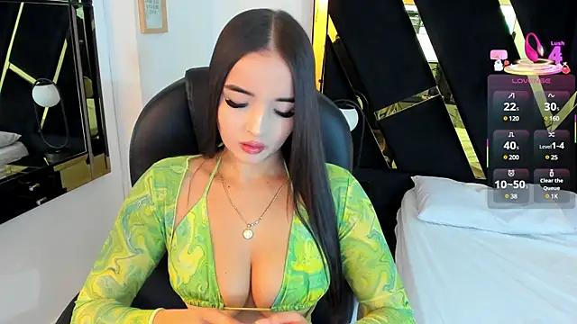 ninfomaria_ from StripChat