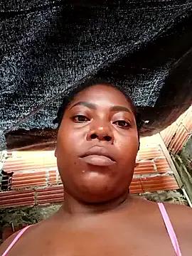nini-will from StripChat is Freechat