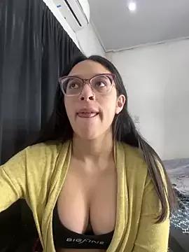 Ninnfa from StripChat