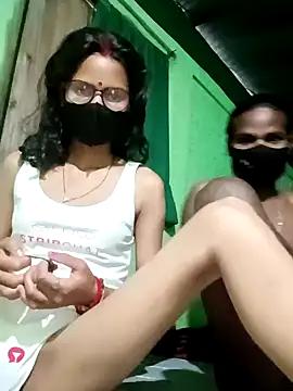 Nissu_Maarbda from StripChat