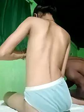 Nissu_Maarbda from StripChat