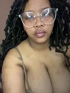 NonoGotBoobies from StripChat