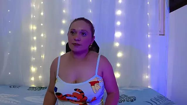 NoraParkeer from StripChat is Freechat