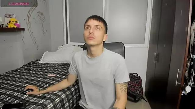 Noxx_starkK from StripChat