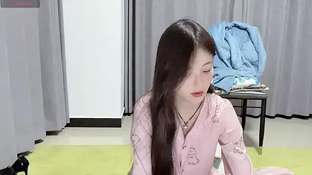 nuonuo321 from StripChat