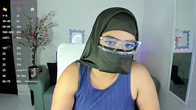 Nura_azhar webcams show profile image 