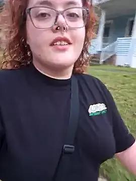 nuttiebuddy1 from StripChat