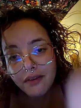 nuttiebuddy1 from StripChat