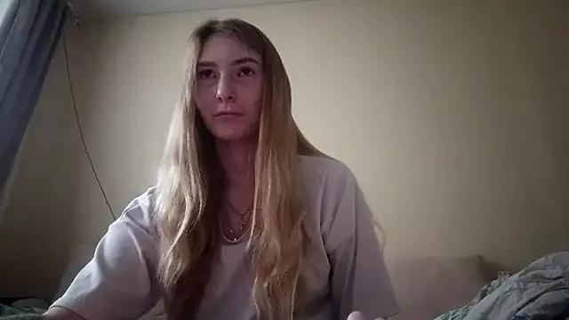 Nymera_flare webcams show profile image 