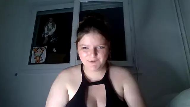 nymphomane2006 from StripChat is Freechat