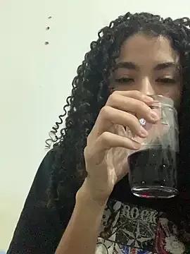 obhoney from StripChat is Freechat