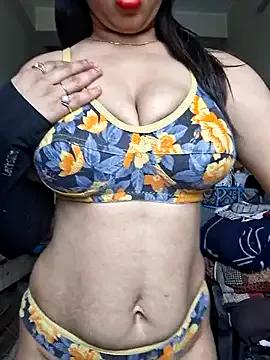 Official_queen from StripChat