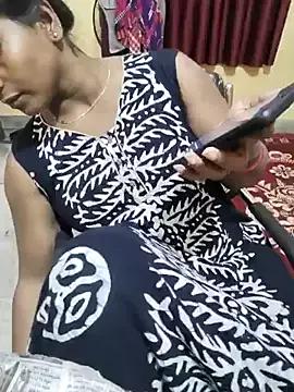Oishi69 webcams show profile image 