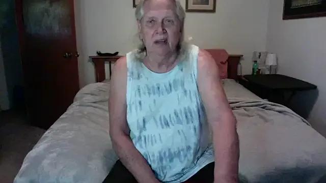 OldLadySara webcams show profile image 