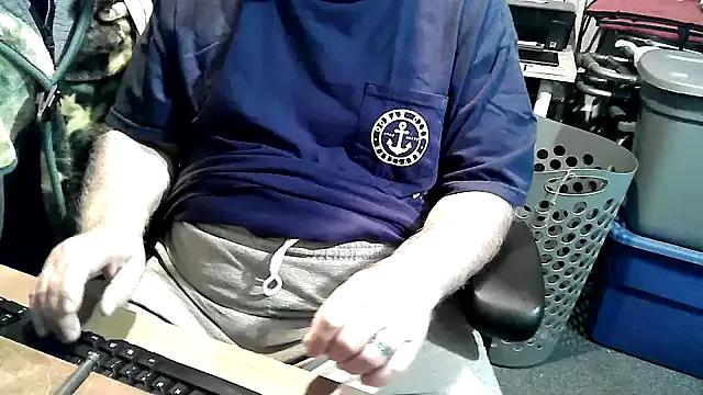 Oldmanphlwiss webcams show profile image 