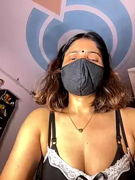 Oldmoneyvibe from StripChat is Freechat