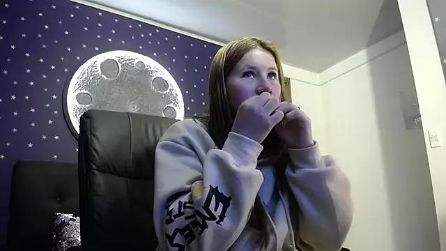 Olivia11_ from StripChat is Freechat