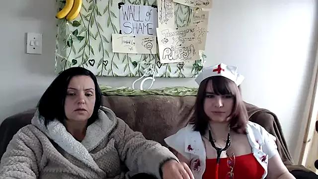Olivia_and_Dom webcams show profile image 