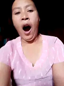 Olivia_pusy from StripChat is Freechat