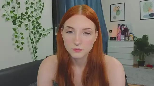 Discover our girls online shows and discover the company of countless livestreamers, with stunning shapes, sex toys and more.