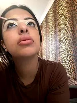 OliviaMollyy from StripChat is Freechat
