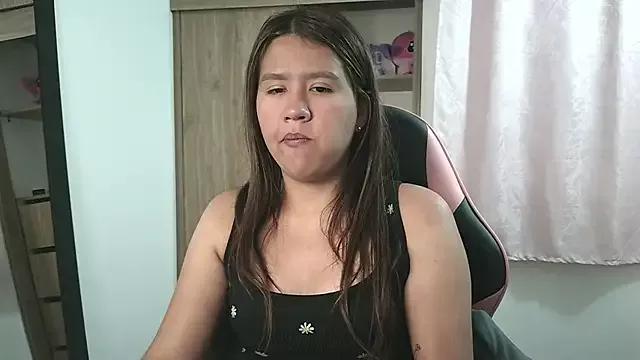 Oliviawatson1 from StripChat is Freechat