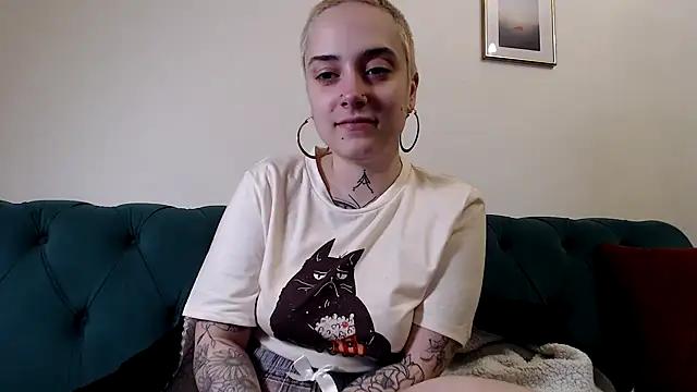OllympeKaii from StripChat