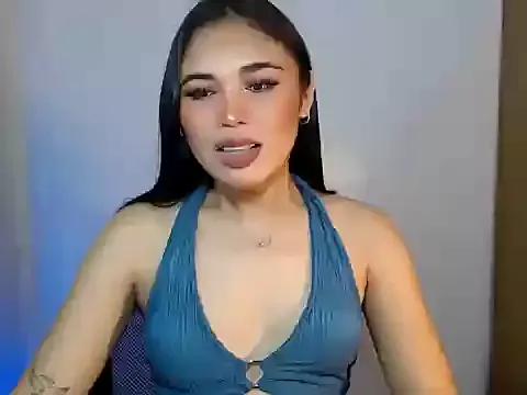 Onegreattransdiva from StripChat is Freechat