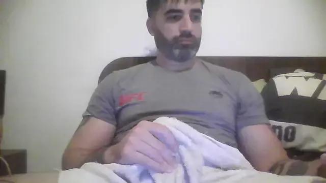 ozzypsico13 from StripChat