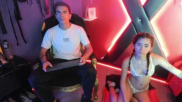 PaiinLovers from StripChat