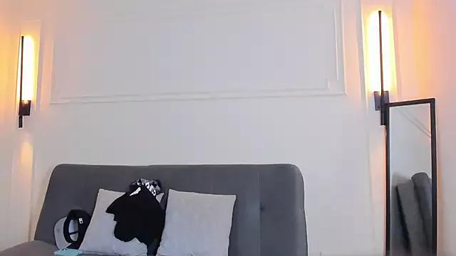 Paradise_boy_s from StripChat is Freechat