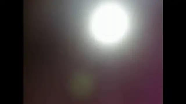 paris_noa from StripChat is Freechat