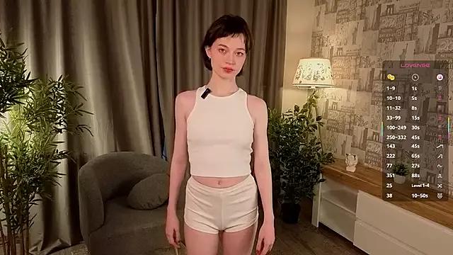 Discover our girls online shows and discover the company of countless livestreamers, with stunning shapes, sex toys and more.
