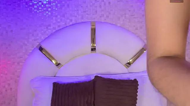 paulina_cano from StripChat is Freechat