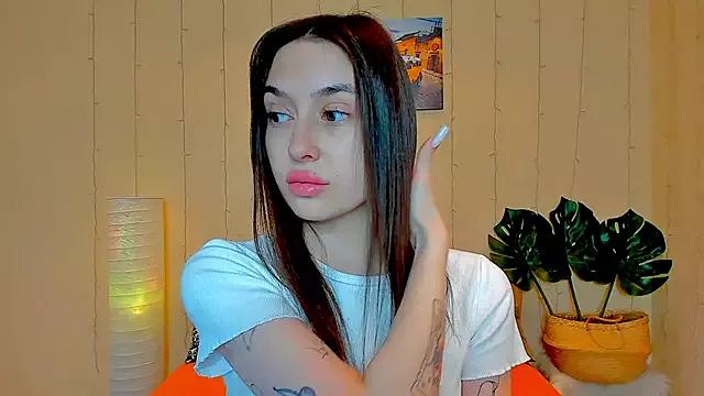 Pauline_Soul from StripChat is Freechat