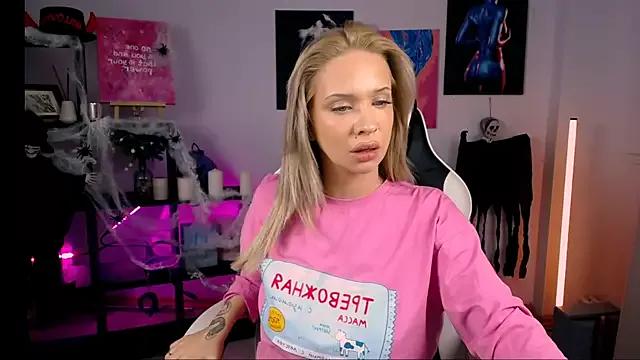 PDiddy_ webcams show profile image 