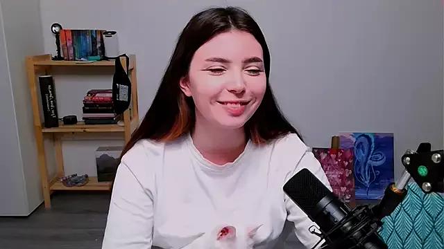 peaachybabe__ from StripChat