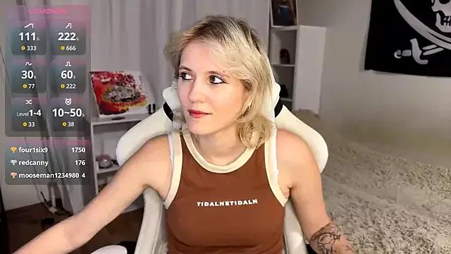 PearlineCallison from StripChat is Freechat