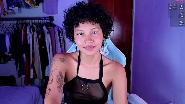 Peggy_Funn from StripChat