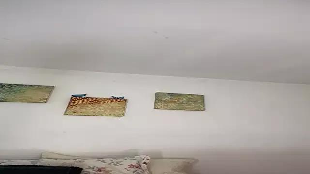 penelope_castle from StripChat