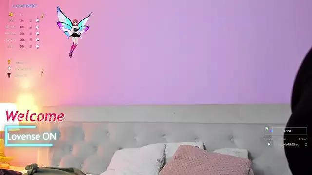 PennyDolce from StripChat