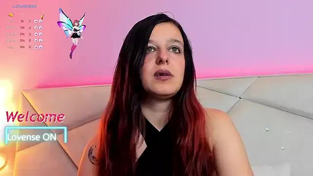 PennyDolce from StripChat is Freechat