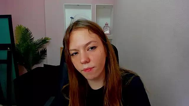 Persephoni from StripChat is Freechat